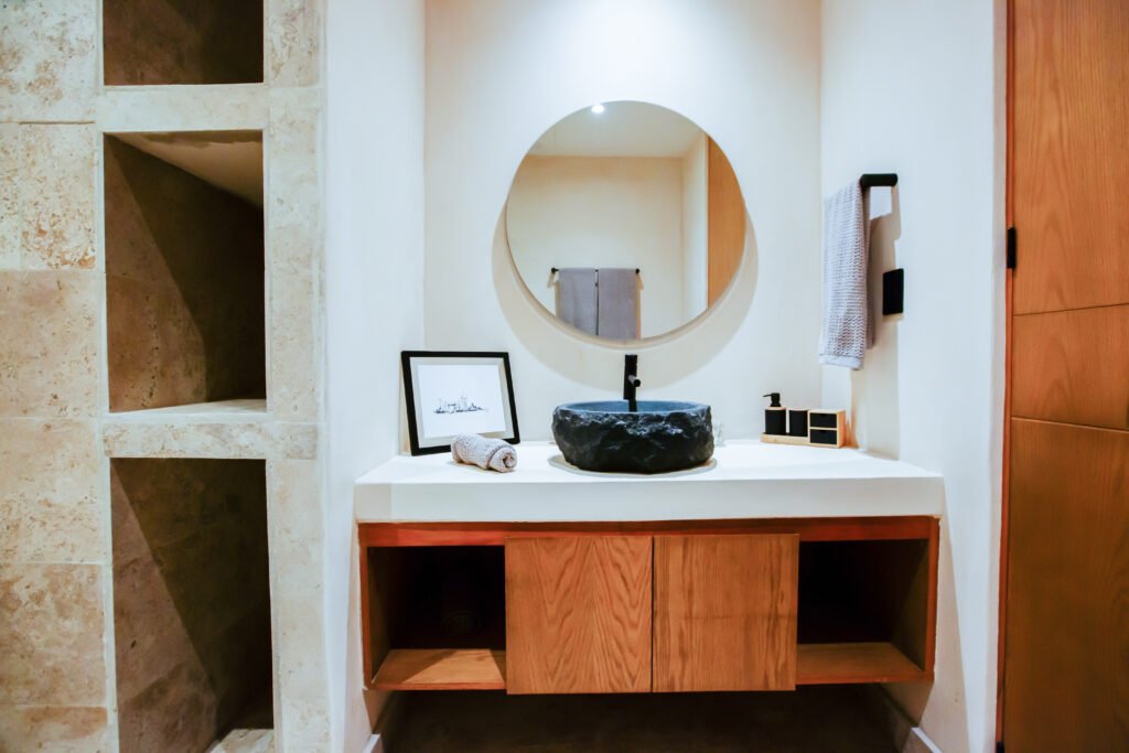 10. LockOffBathroom_Showroom