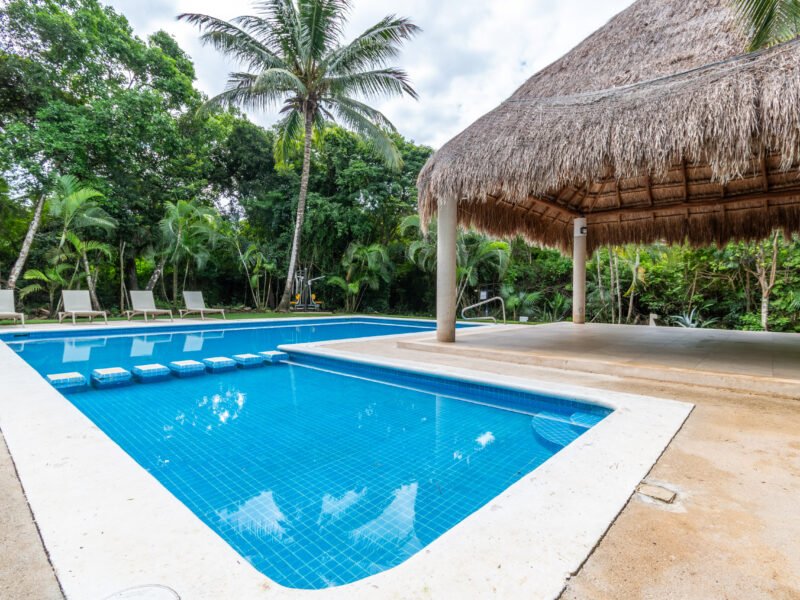 Villa de Lujo en Venta – Playacar Club Real